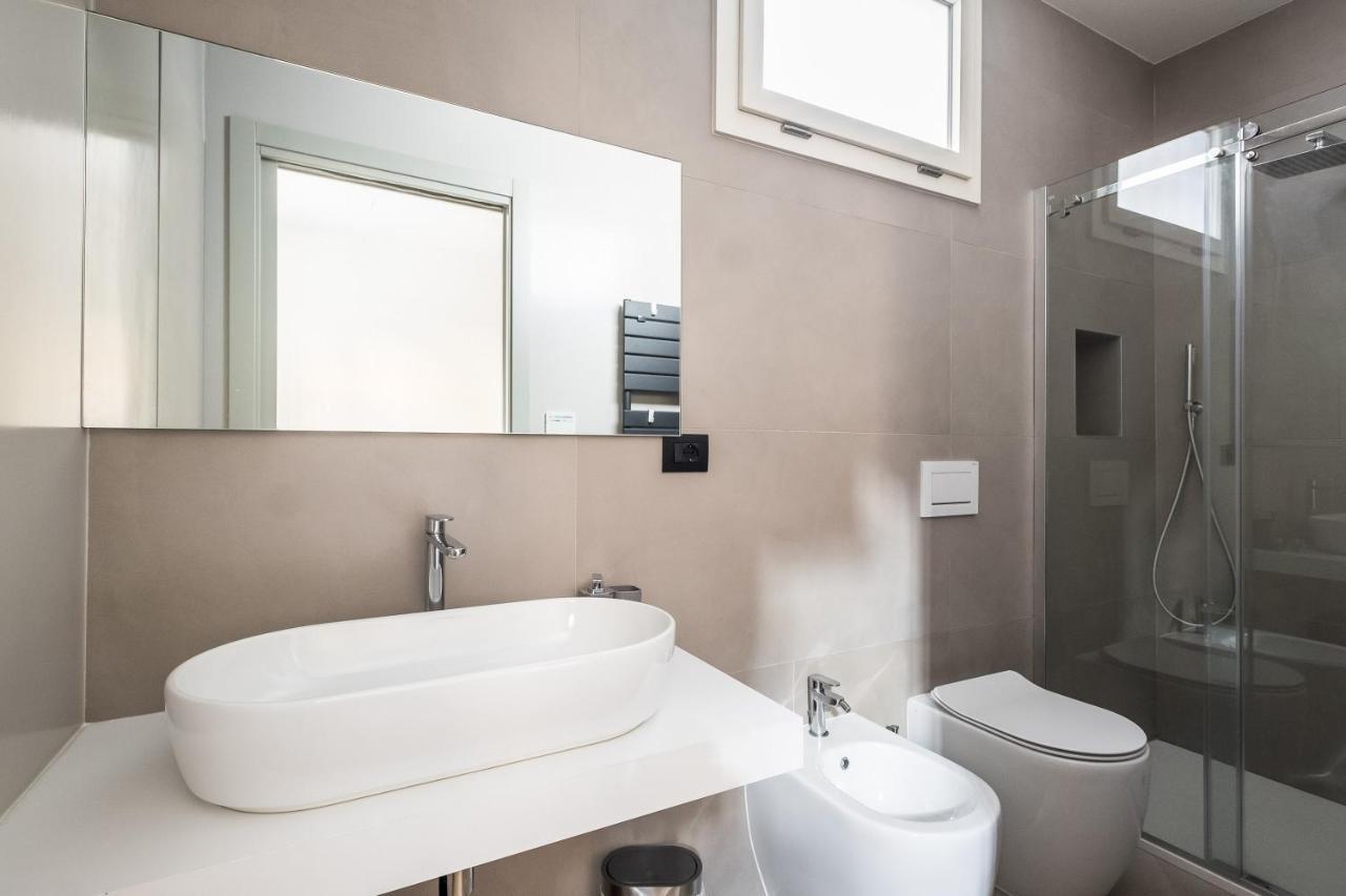 Residence Sant'Orsola - Pizzardi Suites Apartments โบโลญญา ภายนอก รูปภาพ