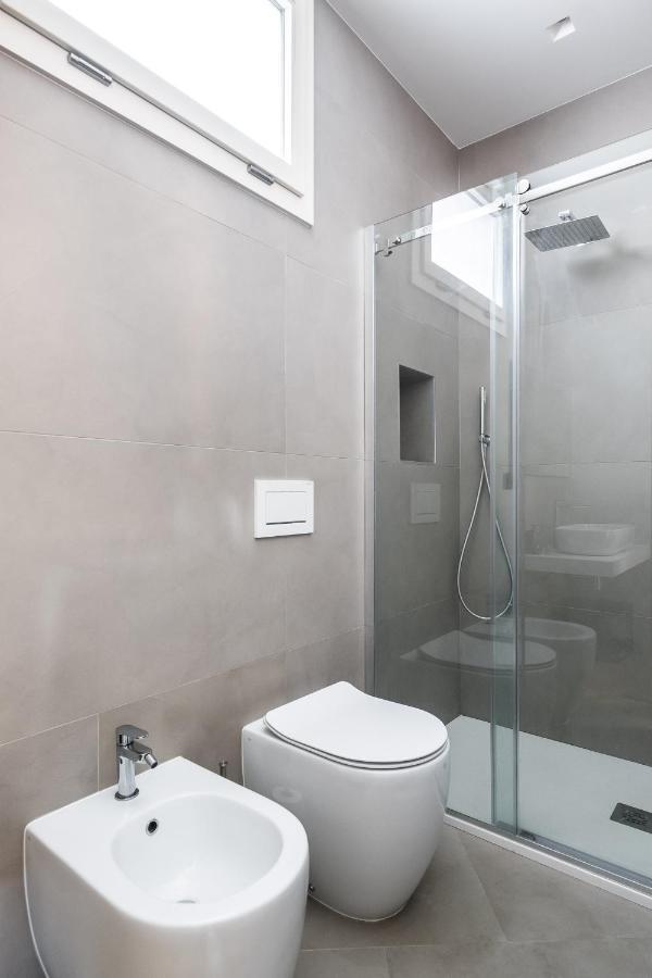 Residence Sant'Orsola - Pizzardi Suites Apartments โบโลญญา ภายนอก รูปภาพ